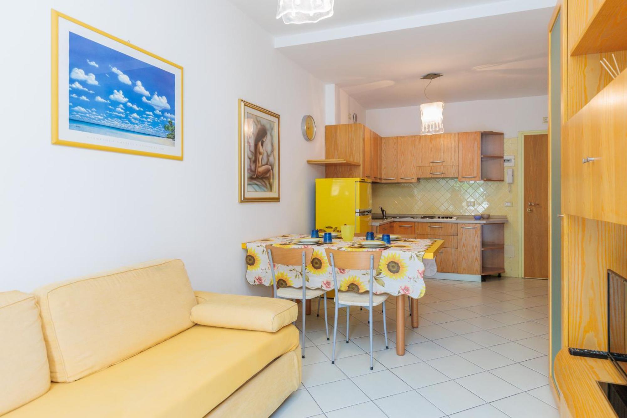 Jesolo Beach! Fronte Mare - Piscina Park E Posto Spiaggia Inclusi Ngoại thất bức ảnh