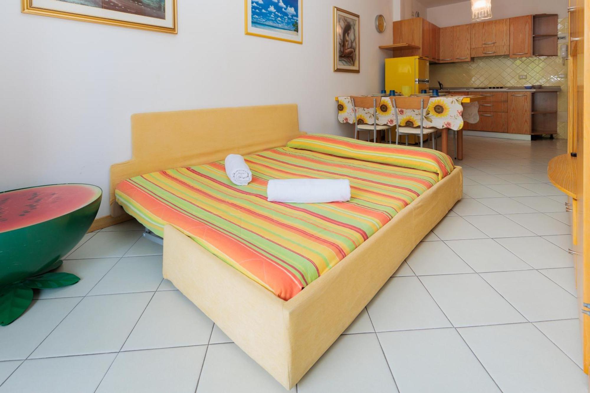 Jesolo Beach! Fronte Mare - Piscina Park E Posto Spiaggia Inclusi Ngoại thất bức ảnh